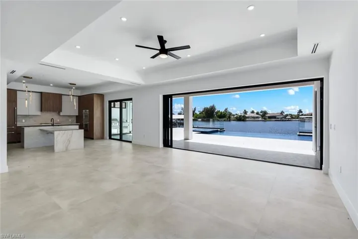 432 Burnt Store Rd S, Cape Coral, Florida 33991