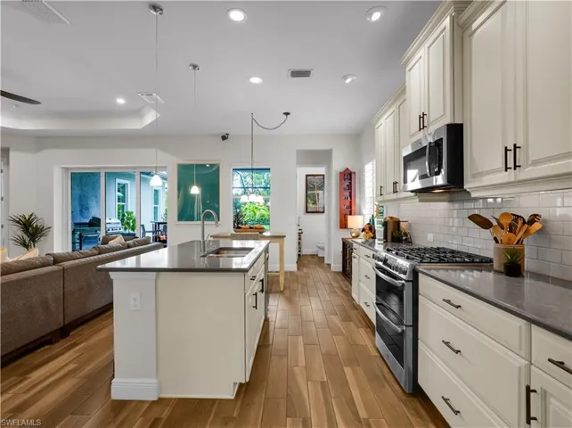 9604 Estero Grove Way, Estero, Florida 33928