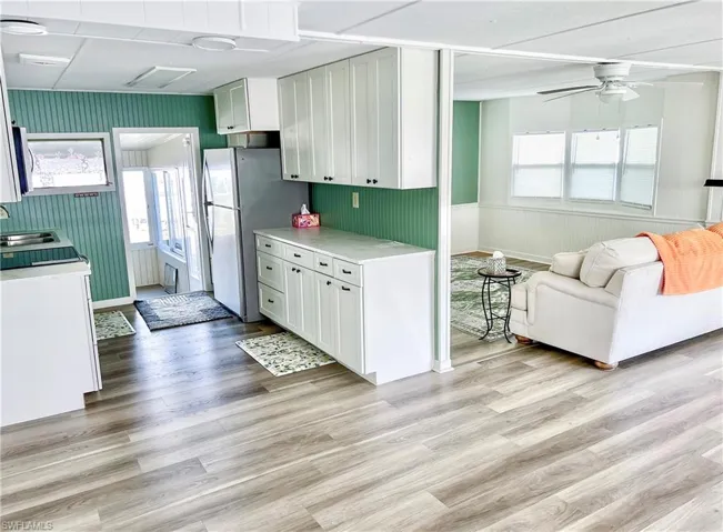301  Dillard  AVE, Fort Myers, FL 33908