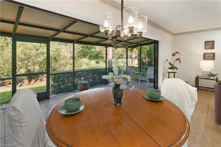 135  Forest Lakes  BLVD, Naples, FL 34105