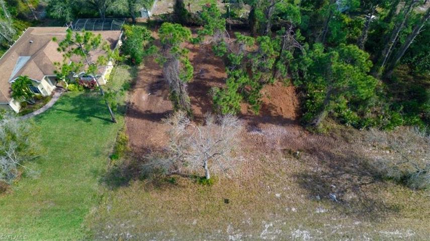 219 Bell BLVD S, LEHIGH ACRES FL 33974