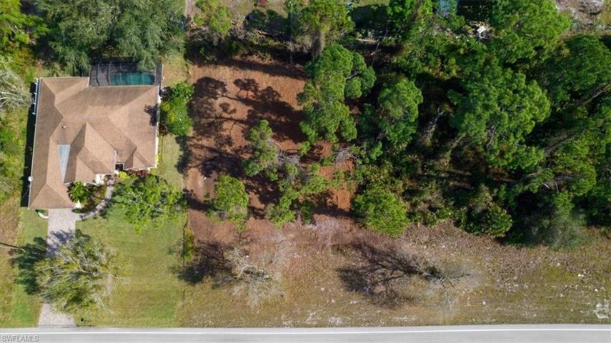 219 Bell BLVD S, LEHIGH ACRES FL 33974