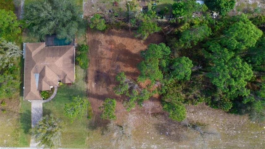 219 Bell BLVD S, LEHIGH ACRES FL 33974
