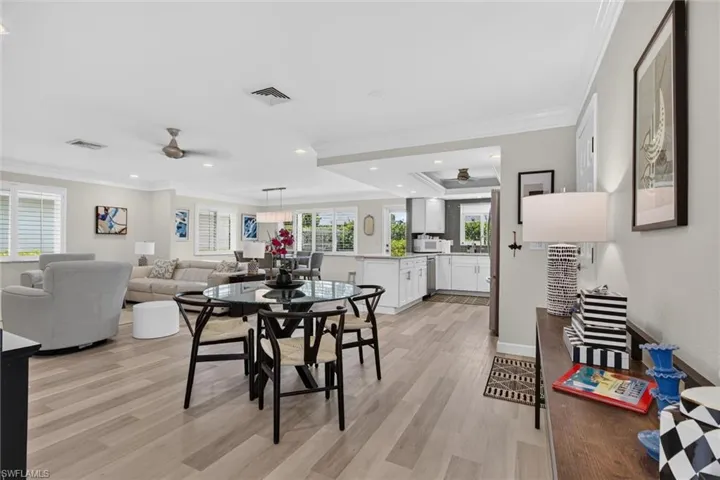 18 Rivard Rd 9, Naples, Florida 34112