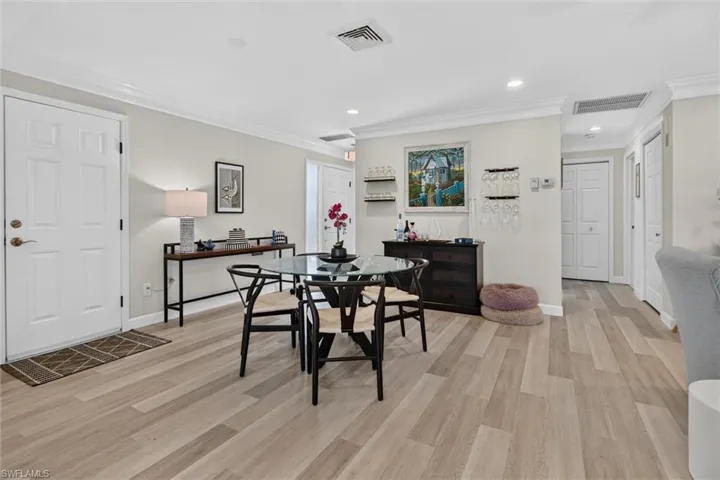 18 Rivard Rd 9, Naples, Florida 34112