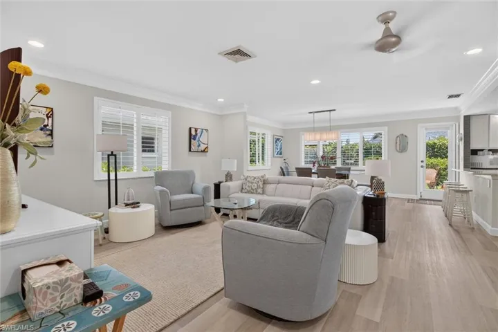 18 Rivard Rd 9, Naples, Florida 34112