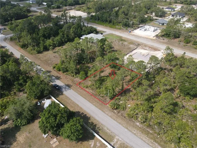 Aerial view of property's location with property boundaries highlighted