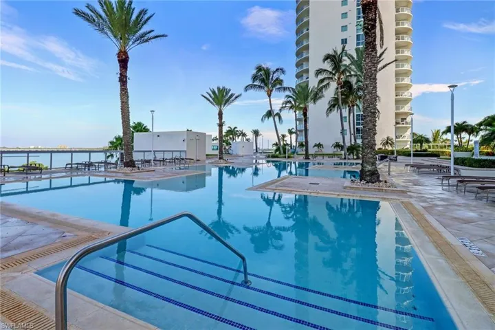 3000 Oasis Grand Blvd Mph6, Fort Myers, Florida 33916