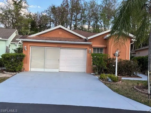 10727 Maui Cir, Estero, Florida 33928
