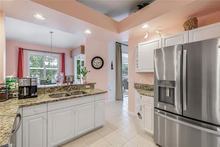 3365  Grand Cypress  DR, Naples, FL 34119