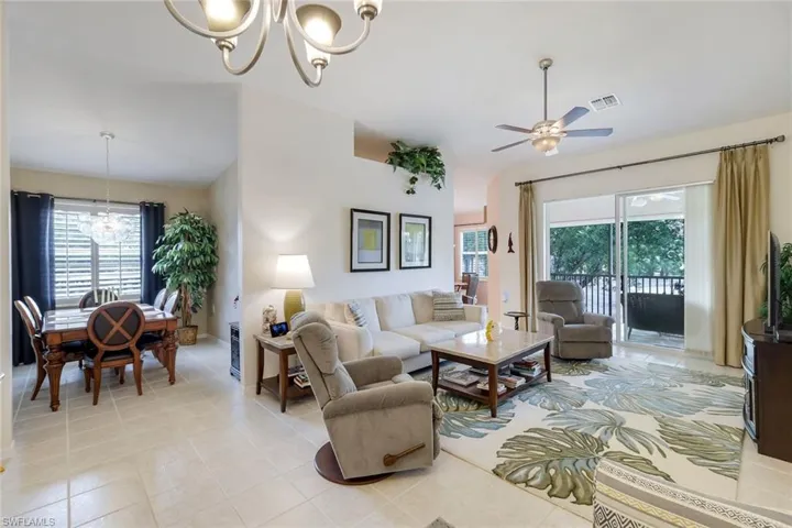 3365  Grand Cypress  DR, Naples, FL 34119