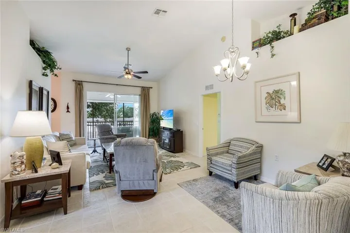 3365  Grand Cypress  DR, Naples, FL 34119