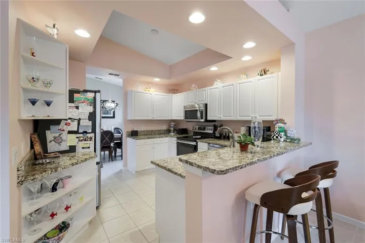 3365  Grand Cypress  DR, Naples, FL 34119