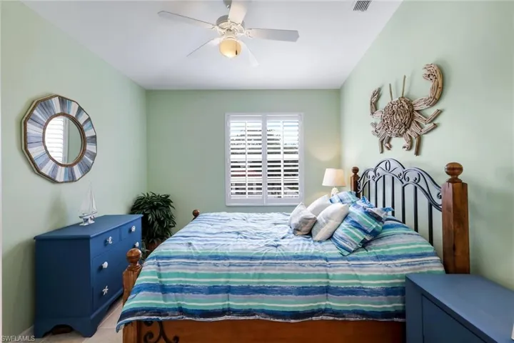 3365  Grand Cypress  DR, Naples, FL 34119
