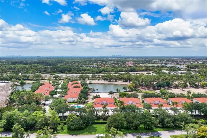 3365  Grand Cypress  DR, Naples, FL 34119