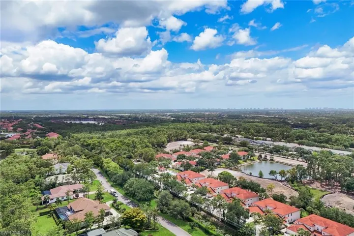 3365  Grand Cypress  DR, Naples, FL 34119