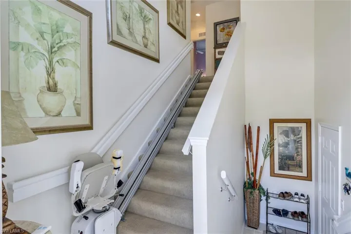 3365  Grand Cypress  DR, Naples, FL 34119
