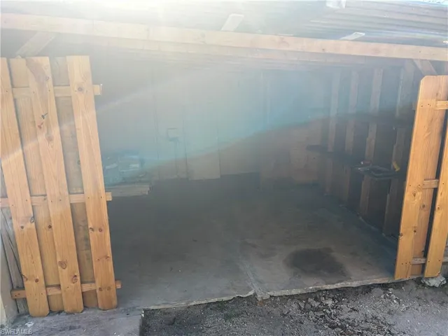 695  July  CIR, North Fort Myers, FL 33903