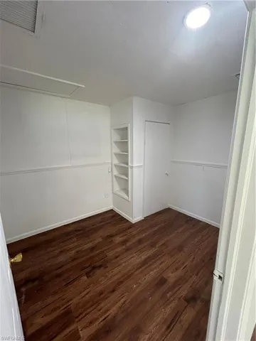 695  July  CIR, North Fort Myers, FL 33903