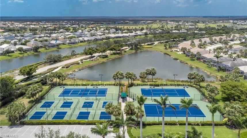 Tennis & Pickle Ball Courts