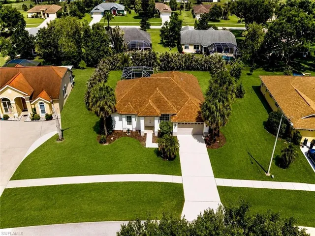 571 Chamonix Ave S, Lehigh Acres, Florida 33974