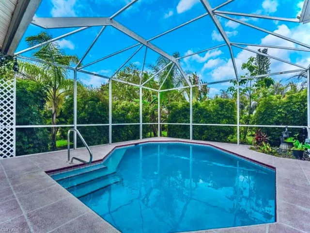 571 Chamonix Ave S, Lehigh Acres, Florida 33974