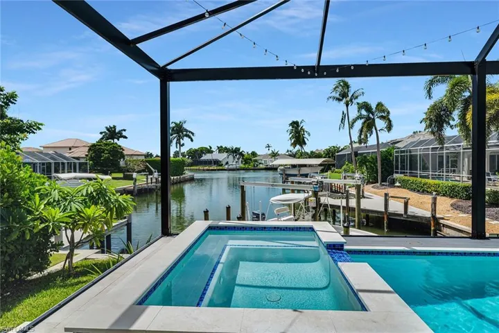 384 Heathwood Dr, Marco Island, Florida 34145