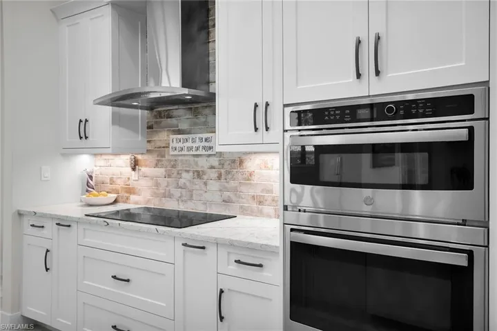 384 Heathwood Dr, Marco Island, Florida 34145
