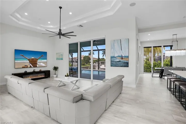 384 Heathwood Dr, Marco Island, Florida 34145