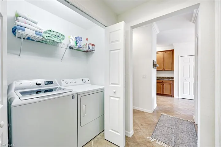 9509 Avellino Way 1822, Naples, Florida 34113