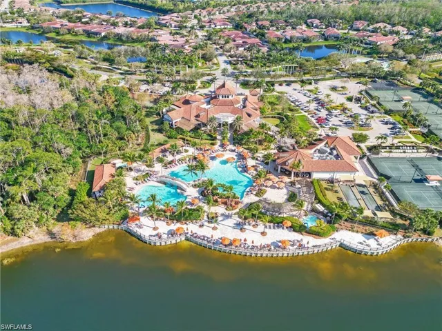 9509 Avellino Way 1822, Naples, Florida 34113