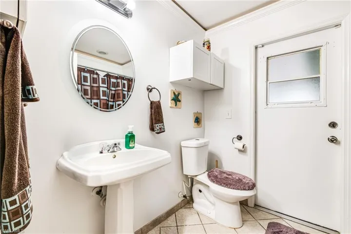715  Zephyr  AVE, Fort Myers, FL 33913