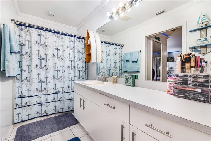 715  Zephyr  AVE, Fort Myers, FL 33913