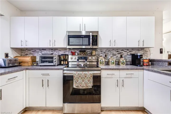 715  Zephyr  AVE, Fort Myers, FL 33913
