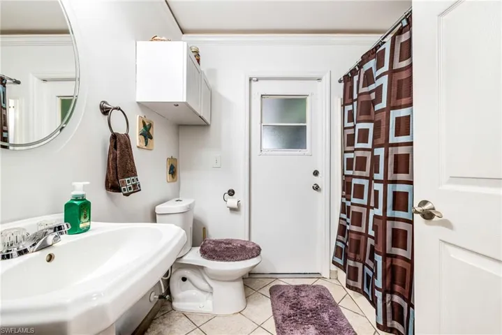 715  Zephyr  AVE, Fort Myers, FL 33913