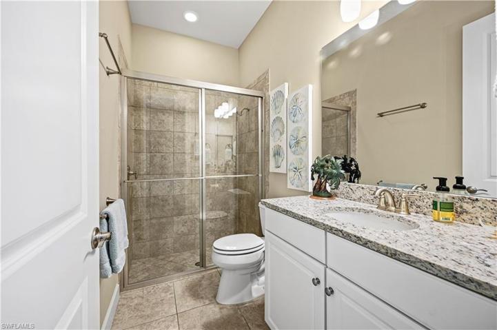 En Suite Bathroom