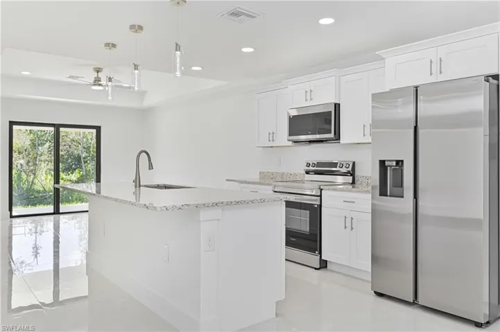 4711 27th St Sw, Lehigh Acres, Florida 33973