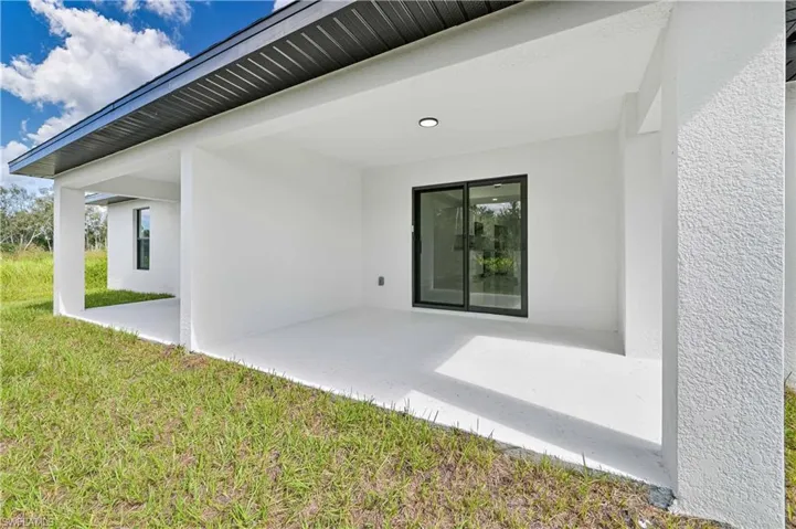 4711 27th St Sw, Lehigh Acres, Florida 33973