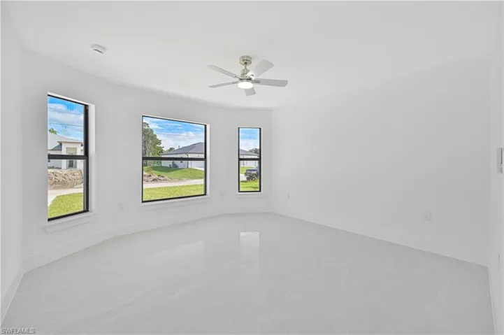 4711 27th St Sw, Lehigh Acres, Florida 33973