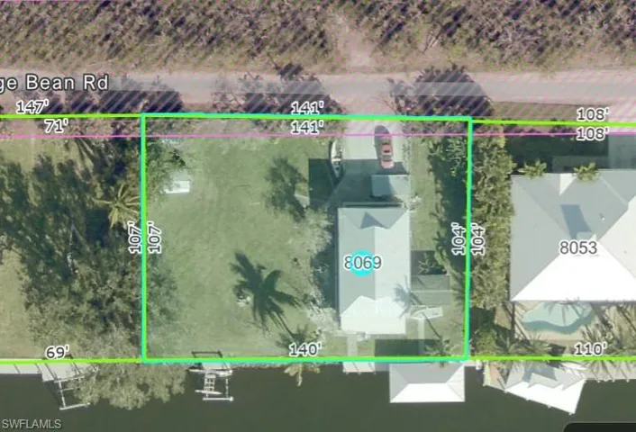 Aerial overview of property's location featuring property boundaries highlighted