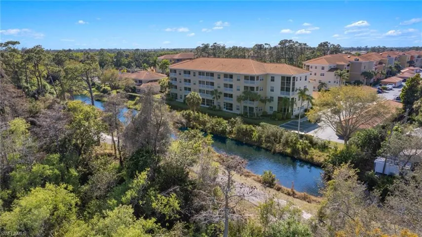 4455 Botanical Place CIR # 106, NAPLES FL 34112