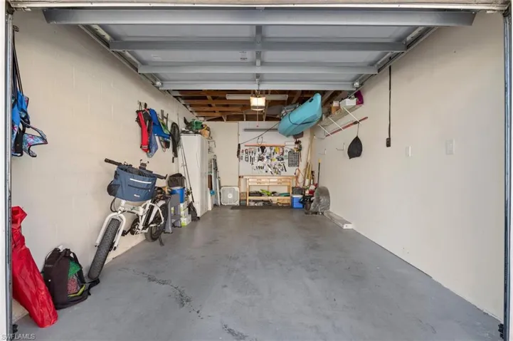 Detached Garage