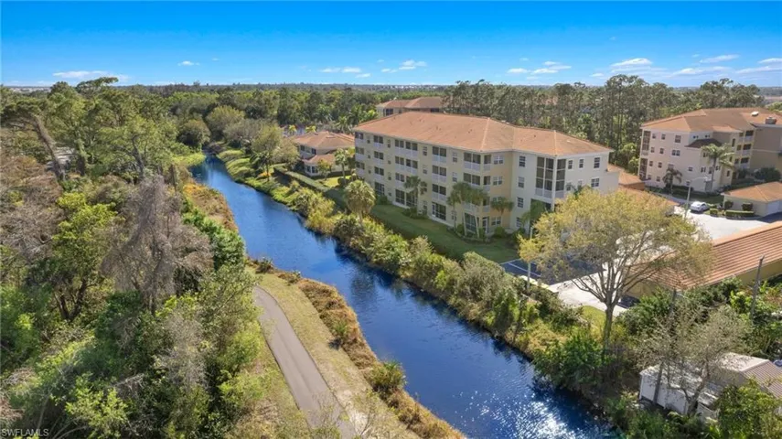 4455 Botanical Place CIR # 106, NAPLES FL 34112