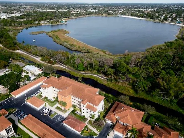 4455 Botanical Place CIR # 106, NAPLES FL 34112