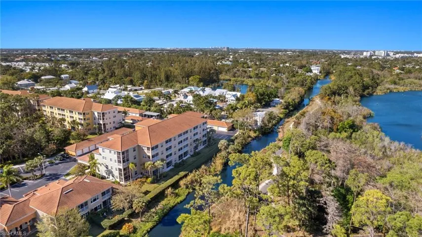 4455 Botanical Place CIR # 106, NAPLES FL 34112