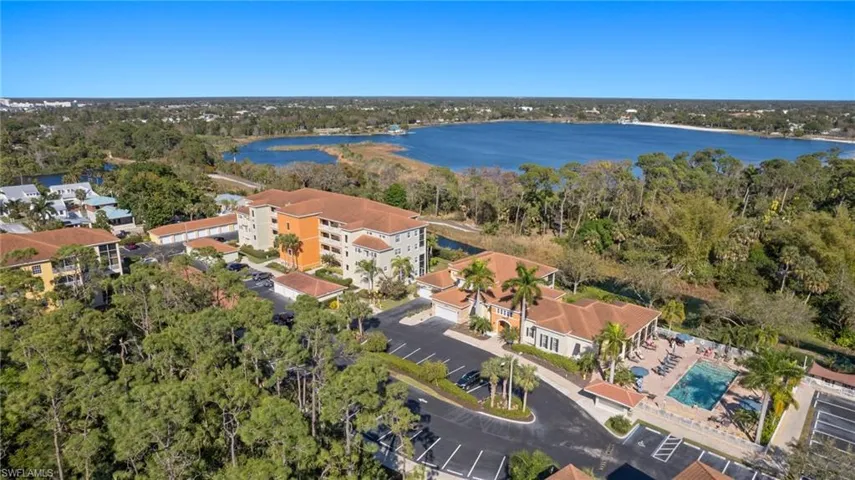 4455 Botanical Place CIR # 106, NAPLES FL 34112