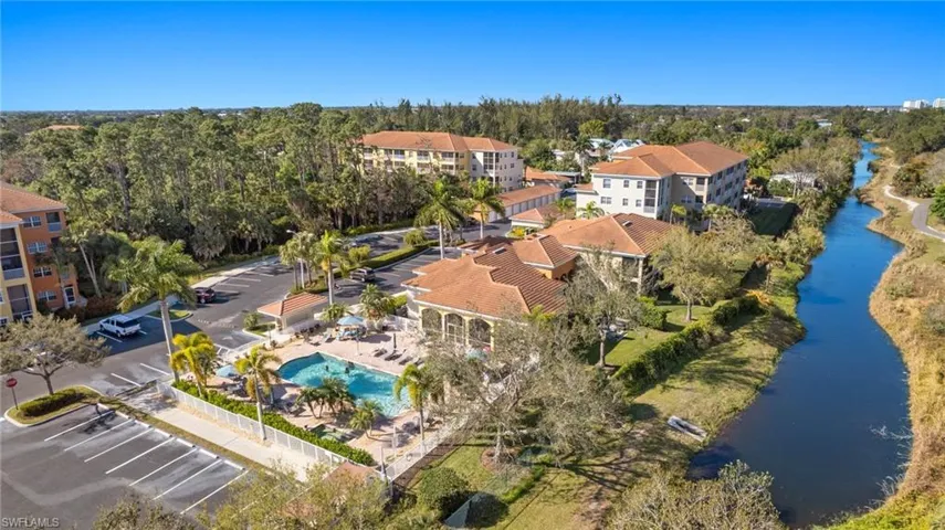 4455 Botanical Place CIR # 106, NAPLES FL 34112