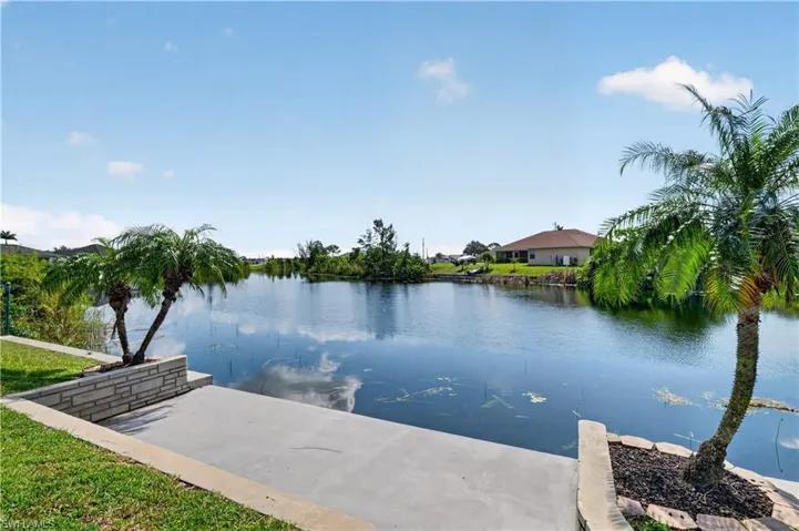 4139 9th Ave, Cape Coral, Florida 33909