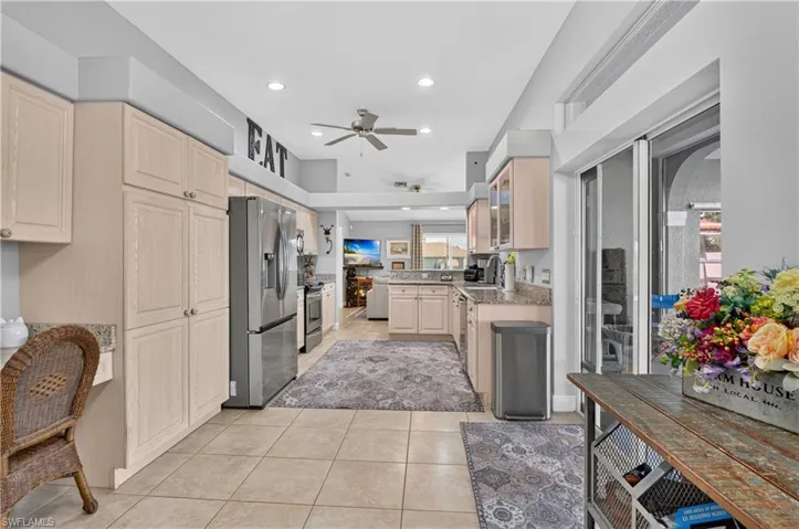 4139 9th Ave, Cape Coral, Florida 33909