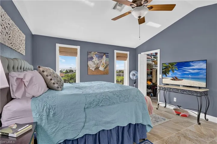 4139 9th Ave, Cape Coral, Florida 33909